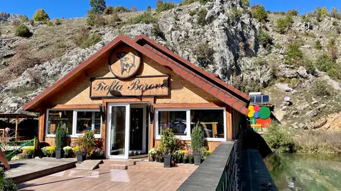 Trofta Borovë (Borovë Trout Restaurant)