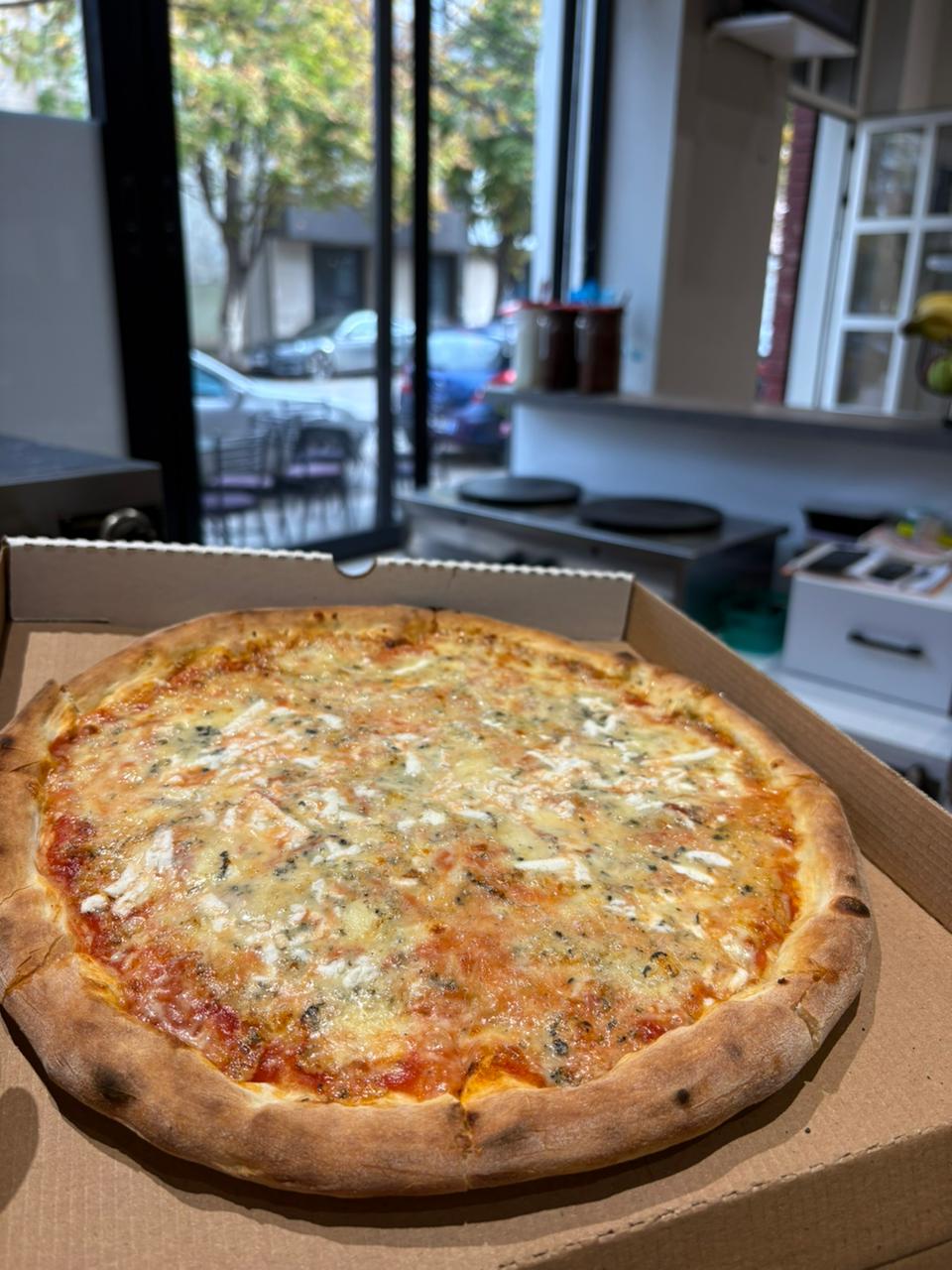 Pizza Lila's