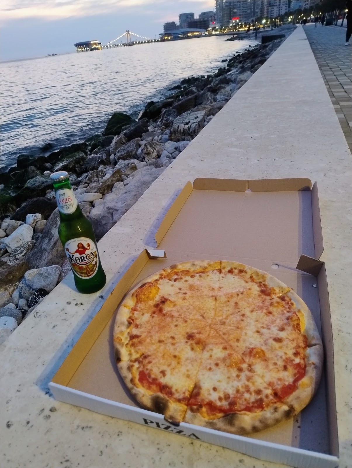 Eljo's Pizza