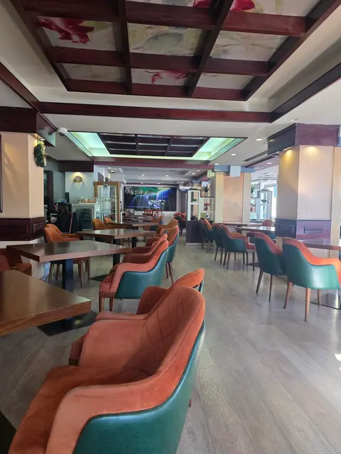 Bar DESEO Restaurant
