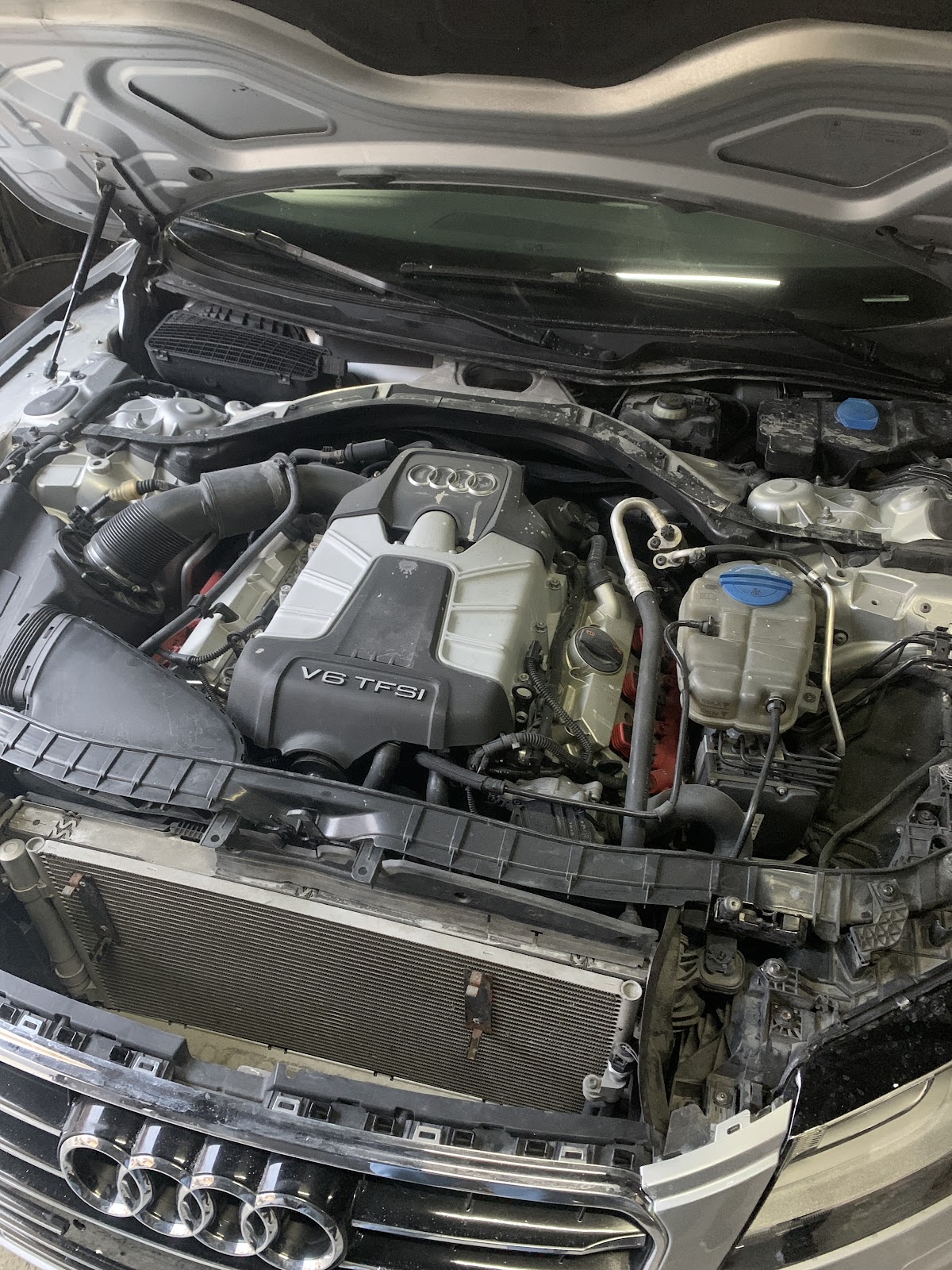 AutoBlack - Servis makinash Tiranë