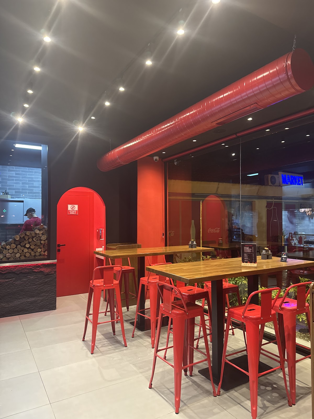 Ymer’s Grill (Plepa)