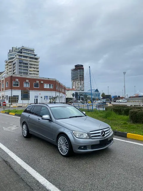 RENTAL 13 CAR - RENT