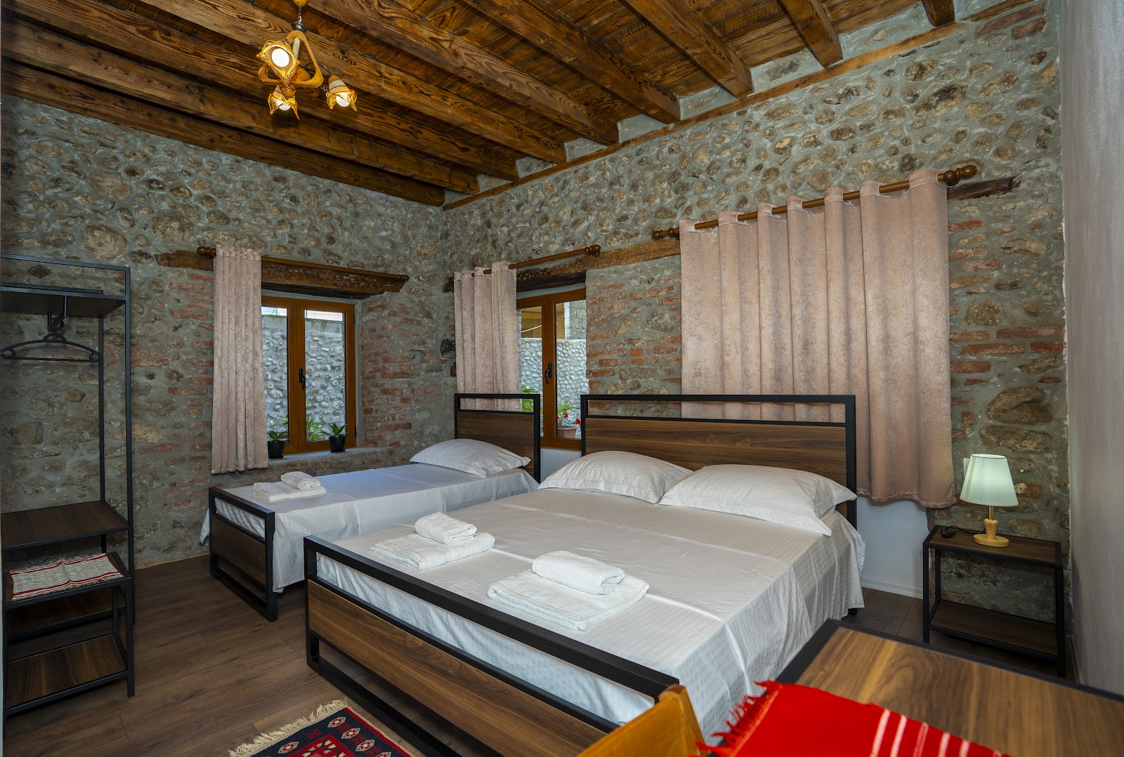 InTown Guesthouse Shkodër