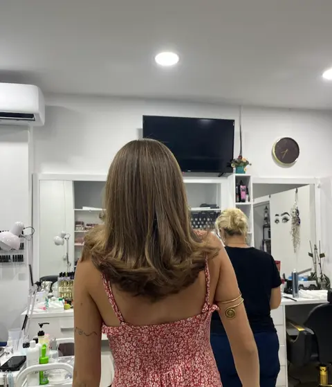 Beauty Salon Aura