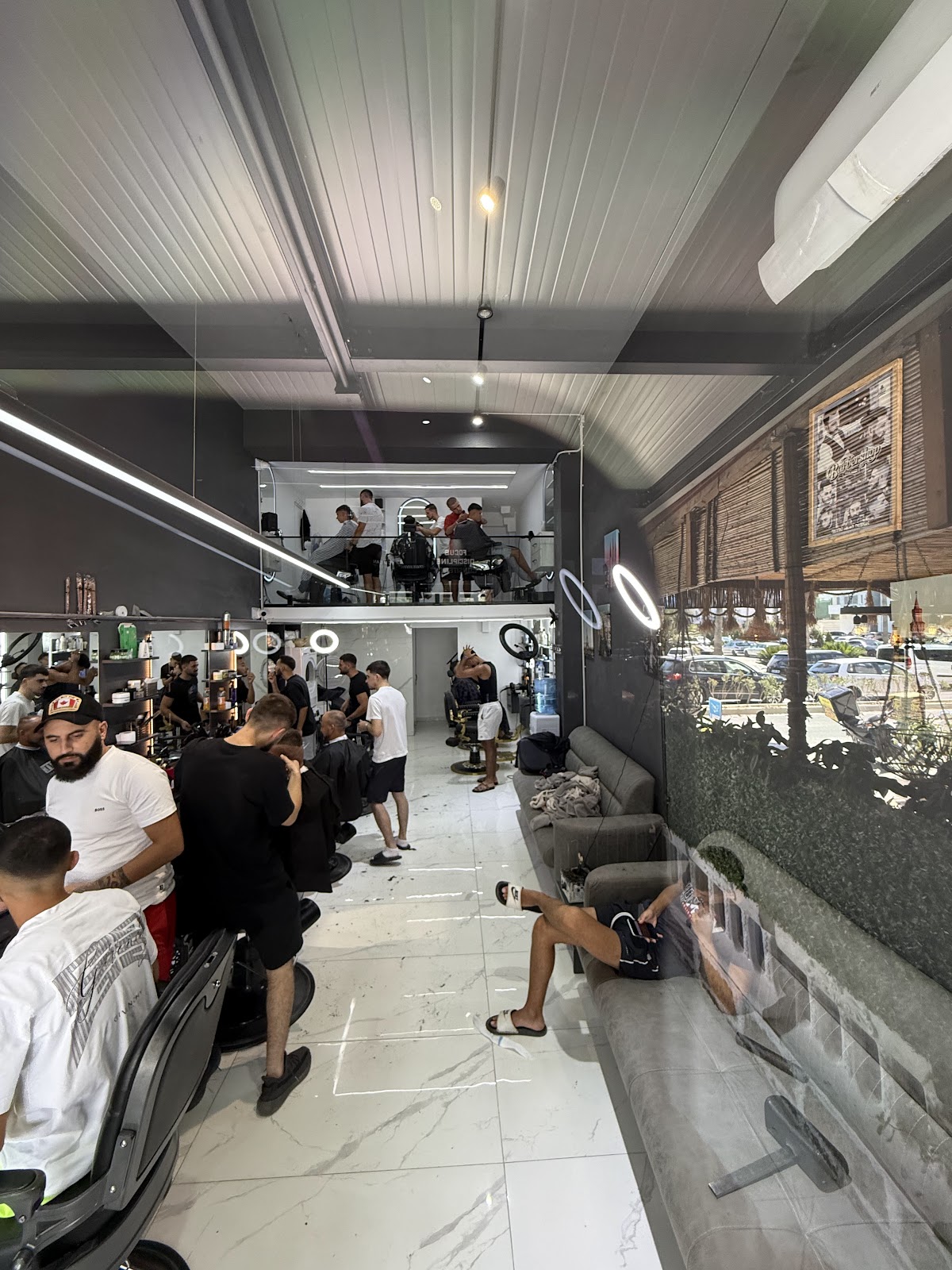 King’s Barber Shop