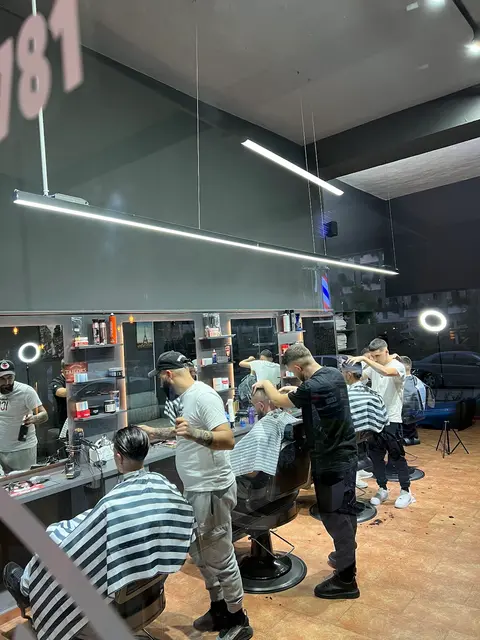 King’s Barber Shop