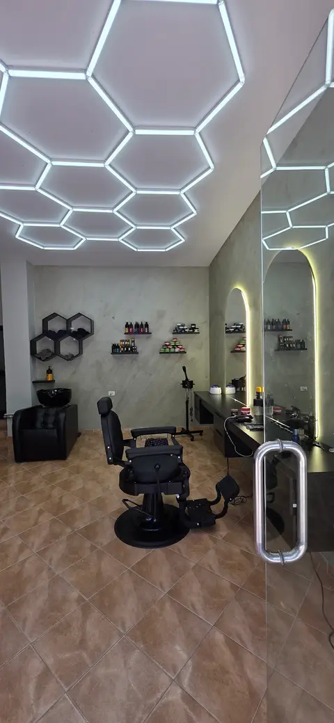 Arbri Haircut