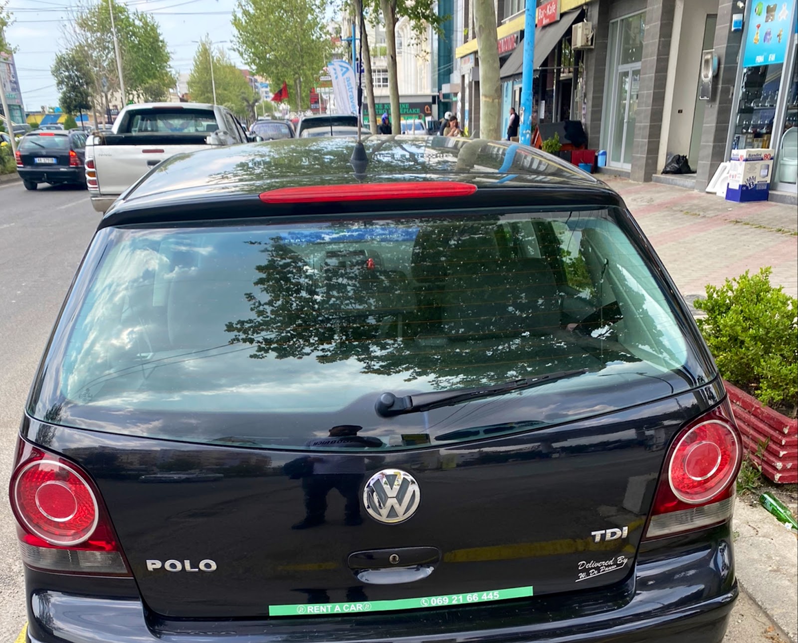 ️ Makina me qira (rent a car) R