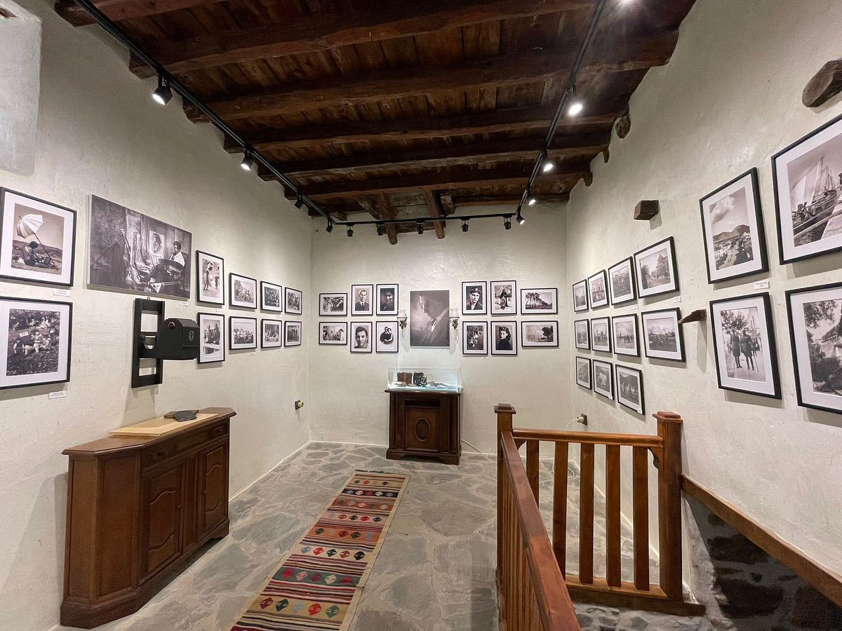 Vangjush Mio house and museum (paintings)