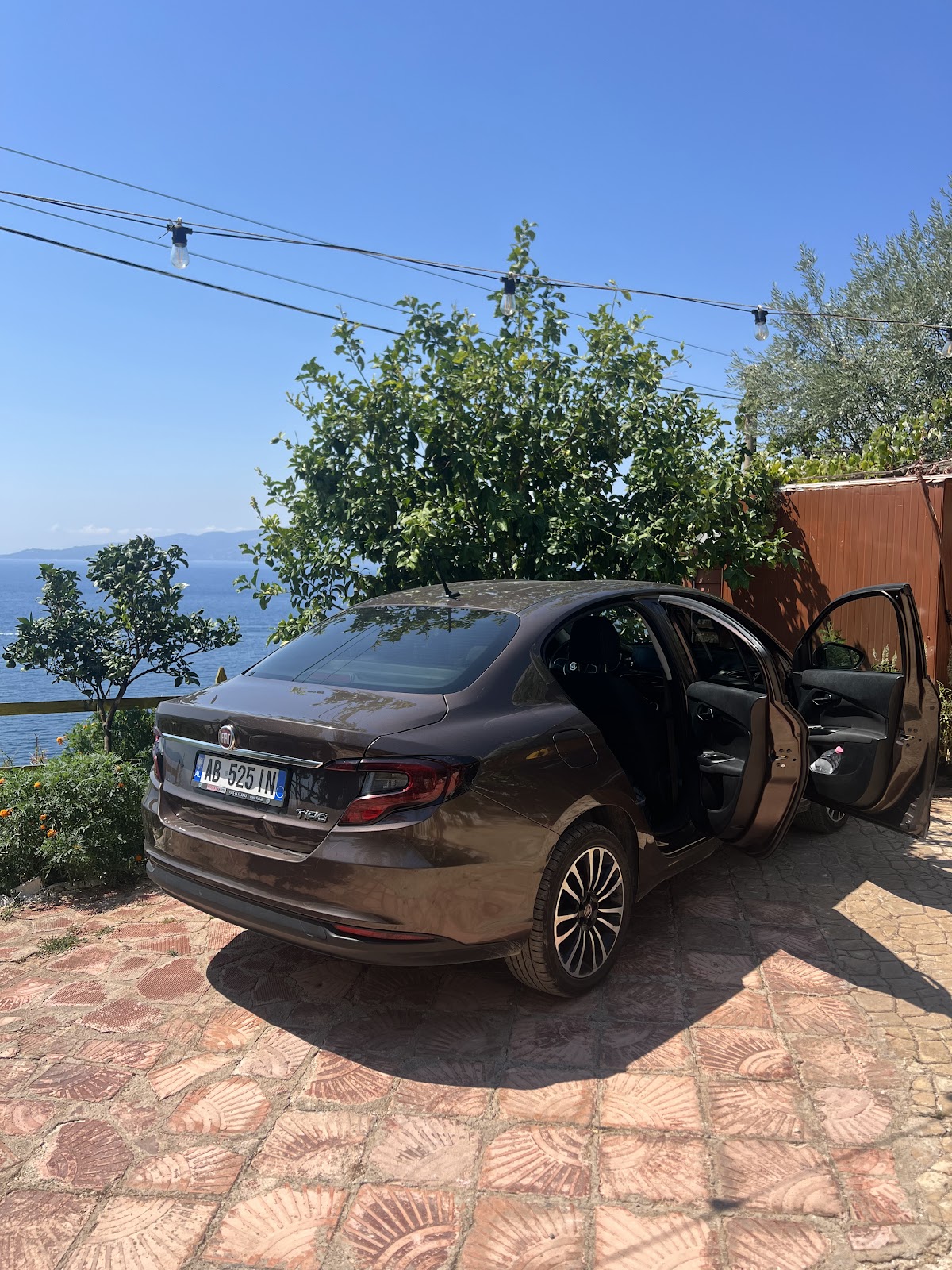 Rinas Car Rental - Tirana Airport
