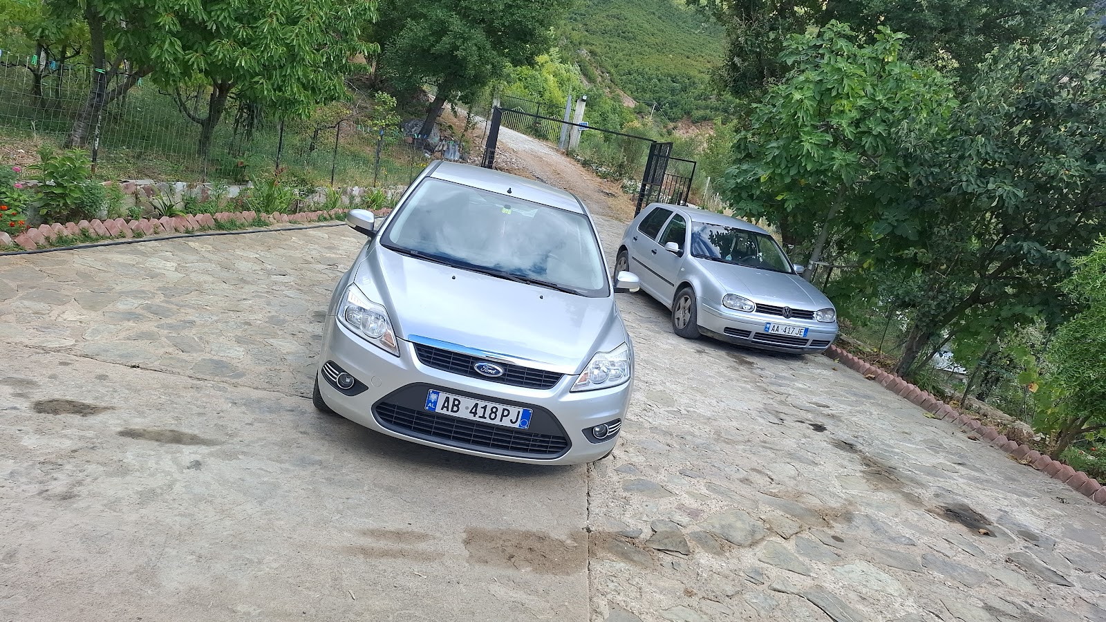 Egnis Rental Car