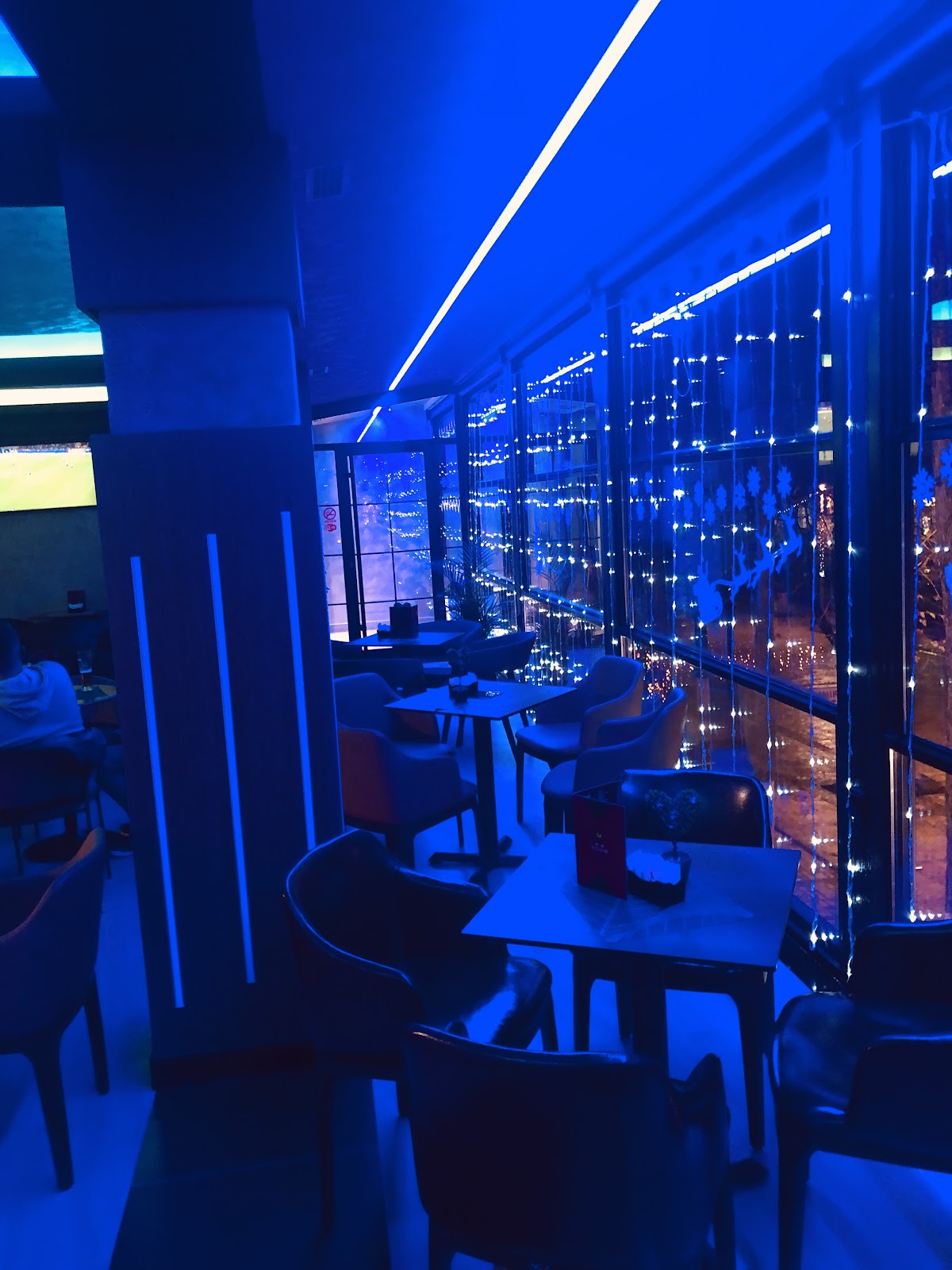 Anzola Lounge Bar