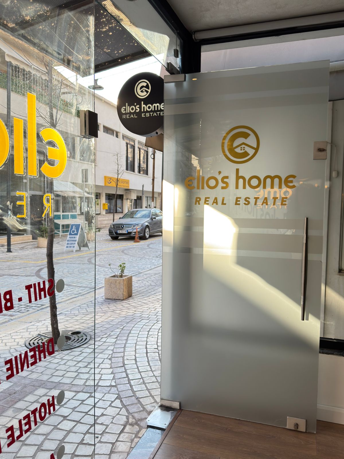 Elio's Home Real Estate - Sarandë