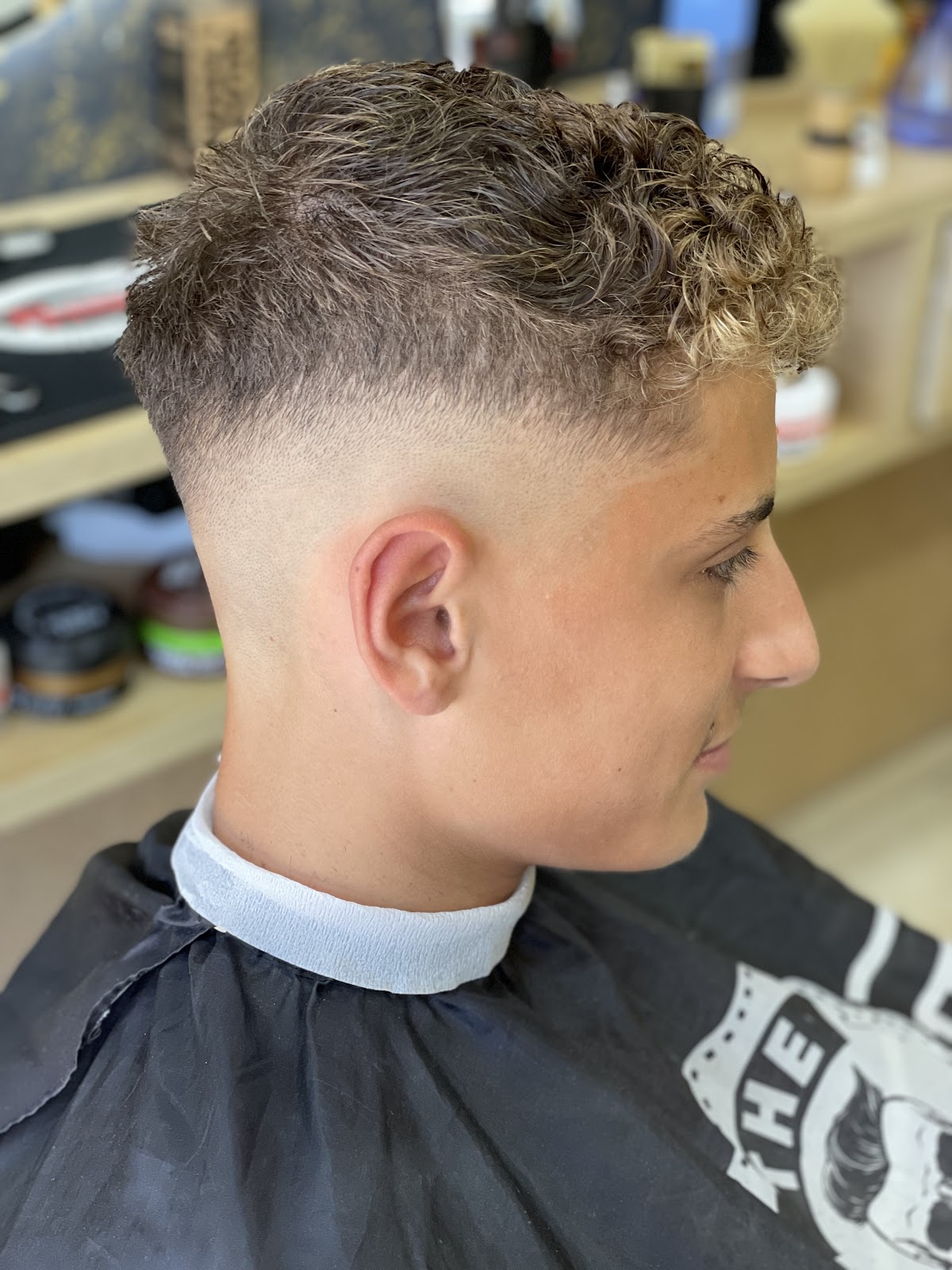 Toni Barber Shop