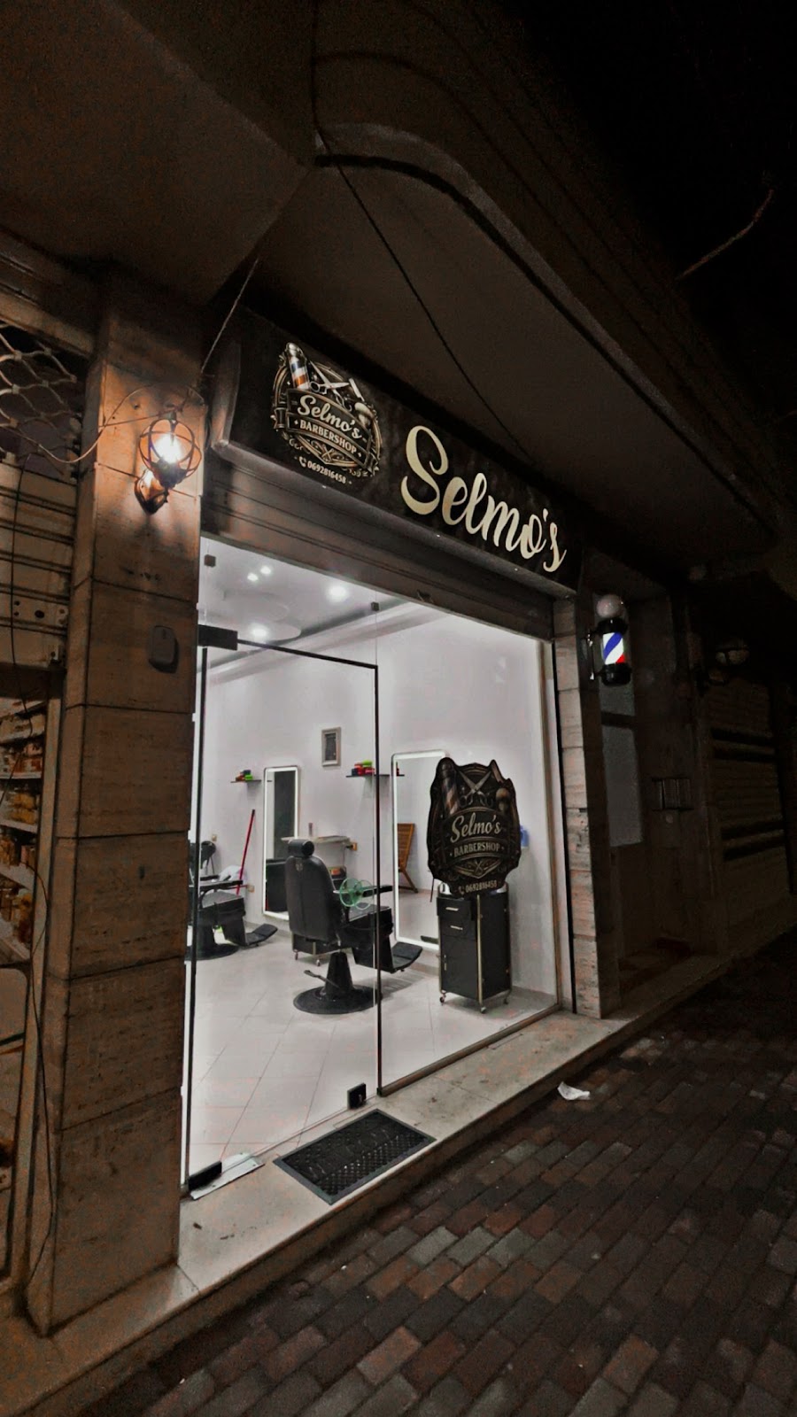 Selmo’s Barbershop