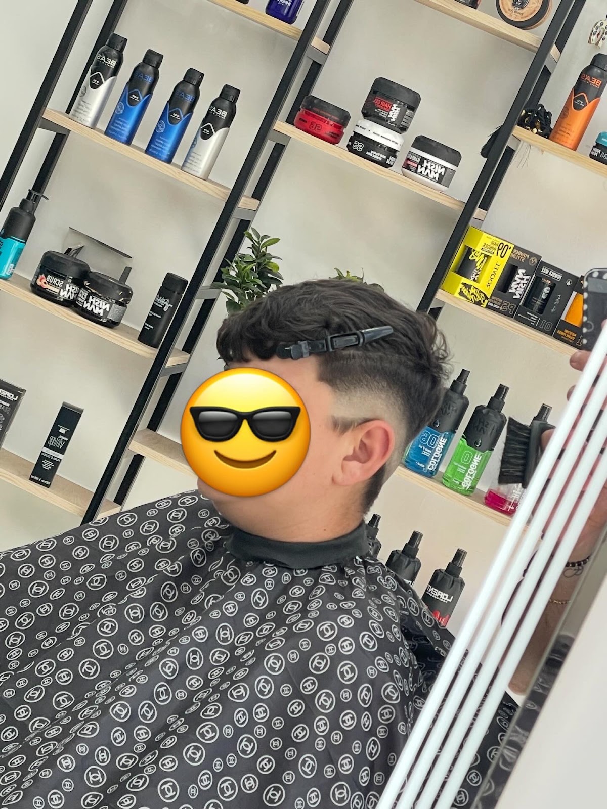 Selmo’s Barbershop