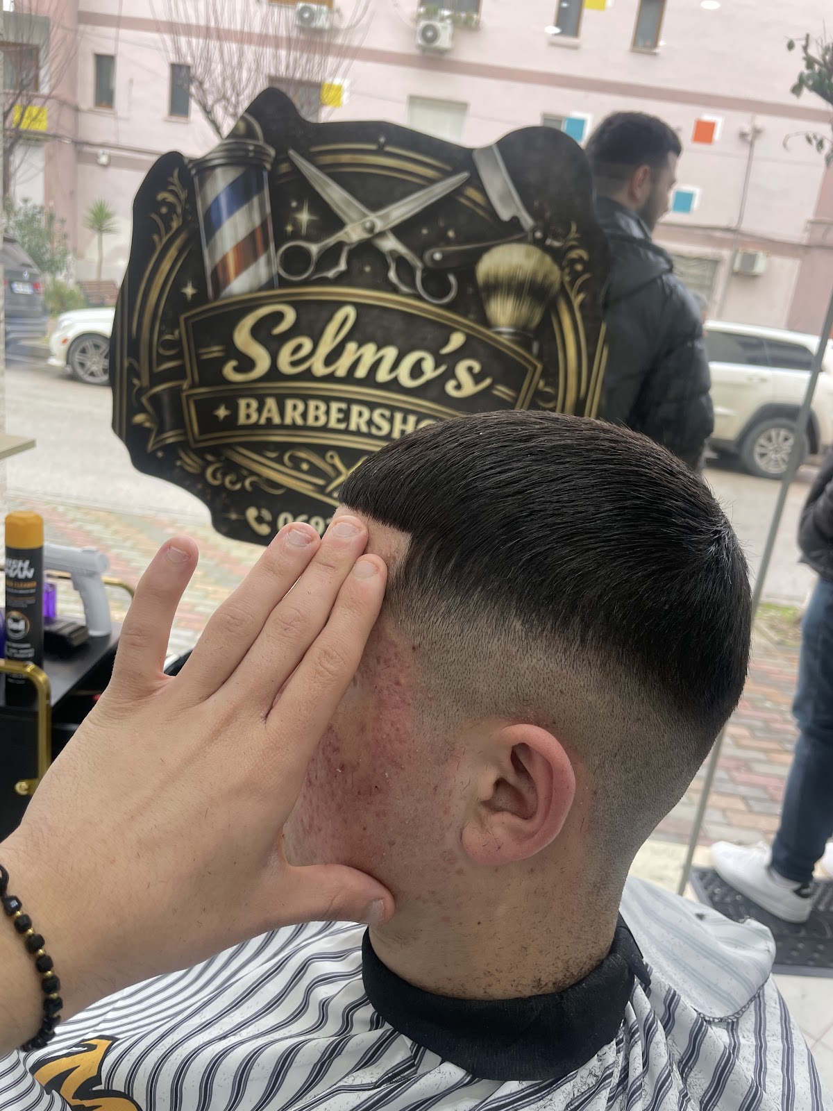 Selmo’s Barbershop