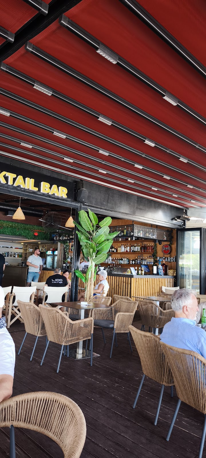 Lido Cocktail Bar