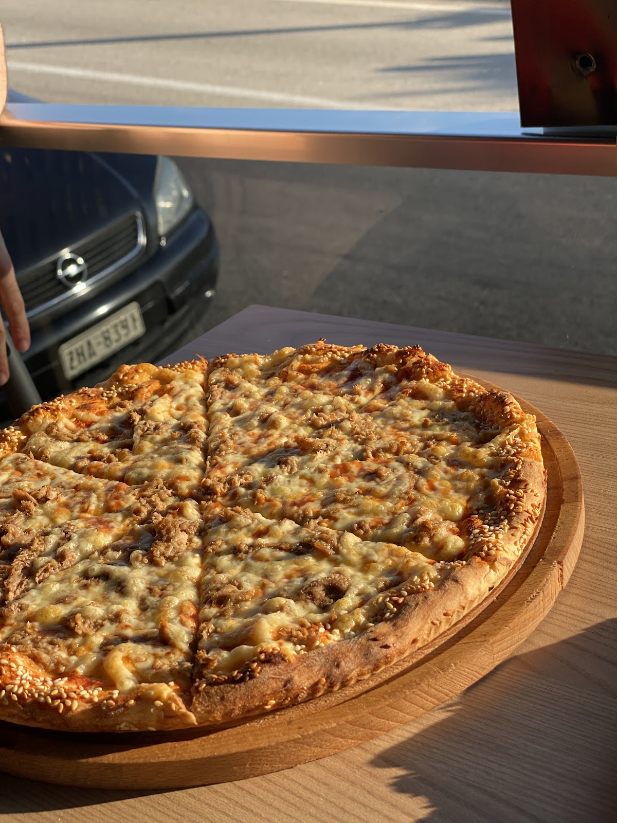 Proper Pizza Himare