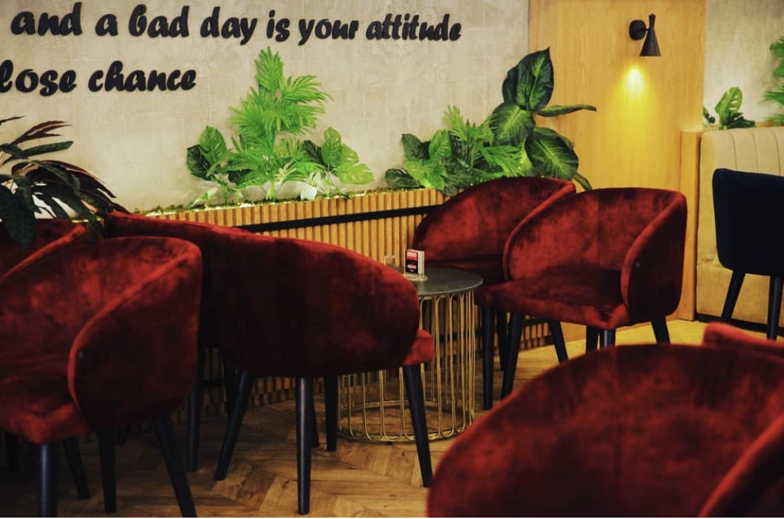 Oslo Bar Kamëz