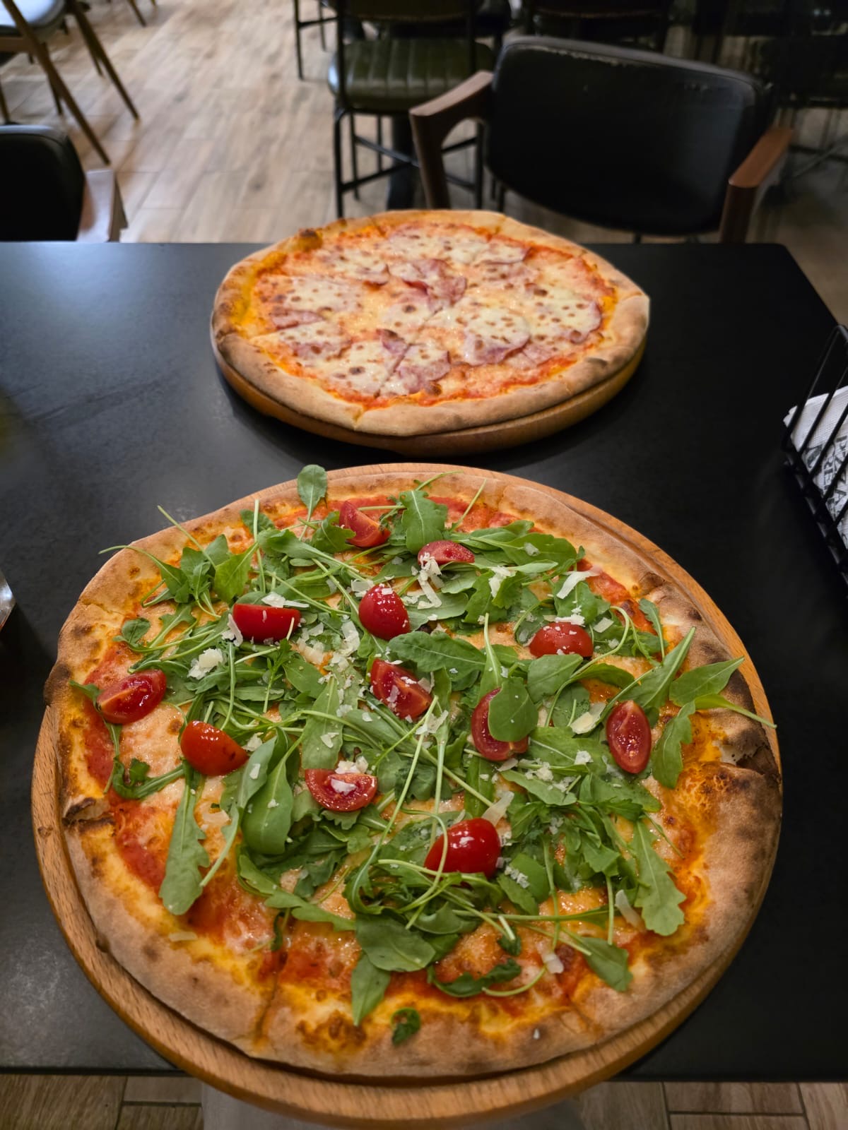 Mali's Pizza & Crepes