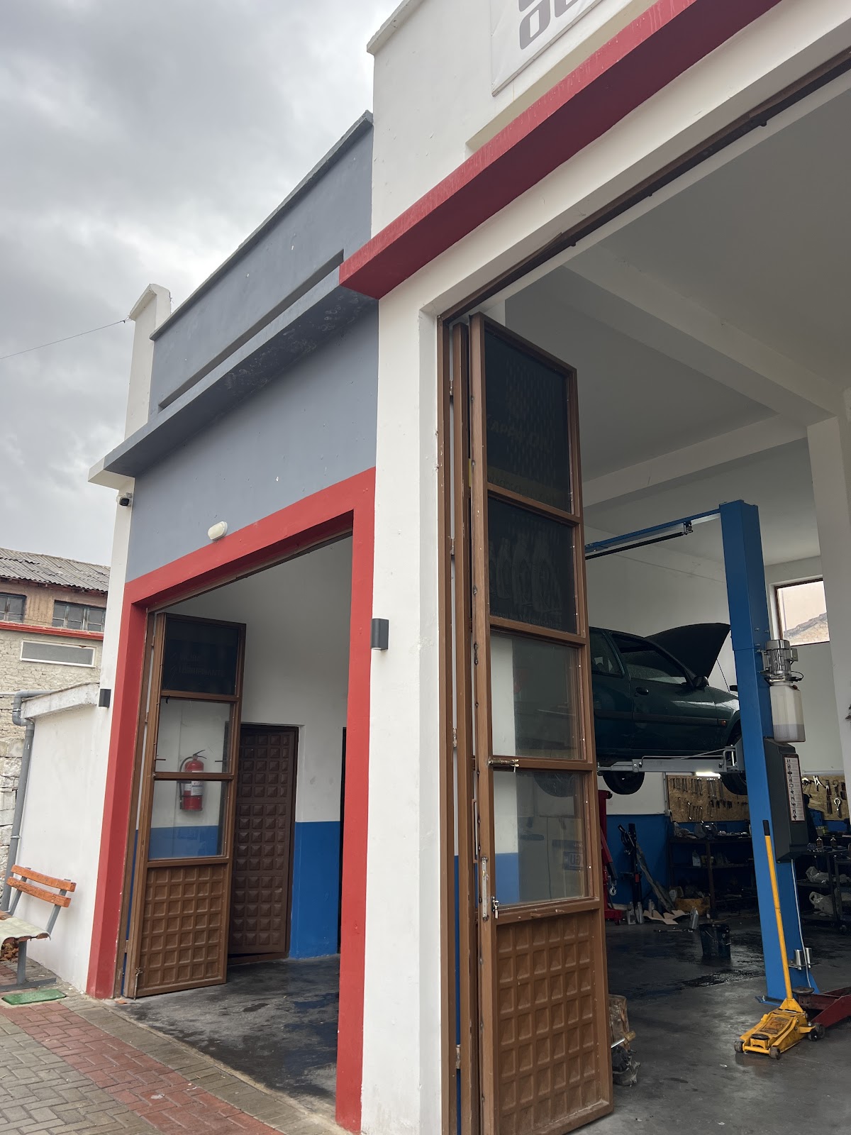 Servis Marseli