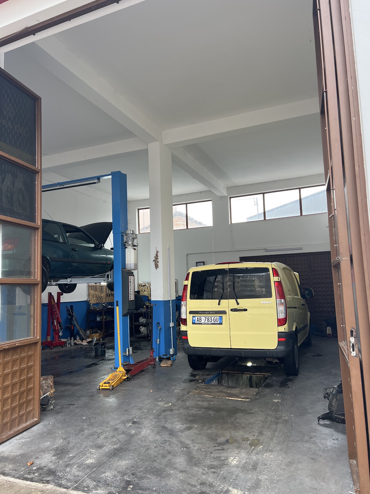 Servis Marseli