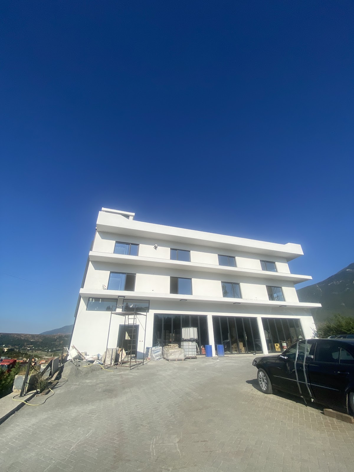 AUTOSERVIS DINI