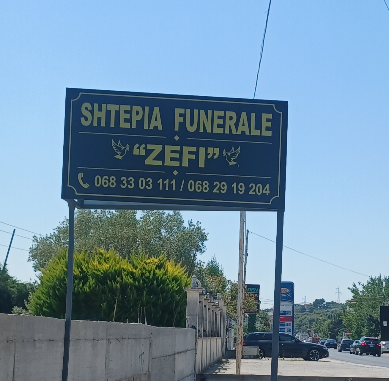 SHTËPIA FUNERALE ZEFI ( ISH FRUTORJA )