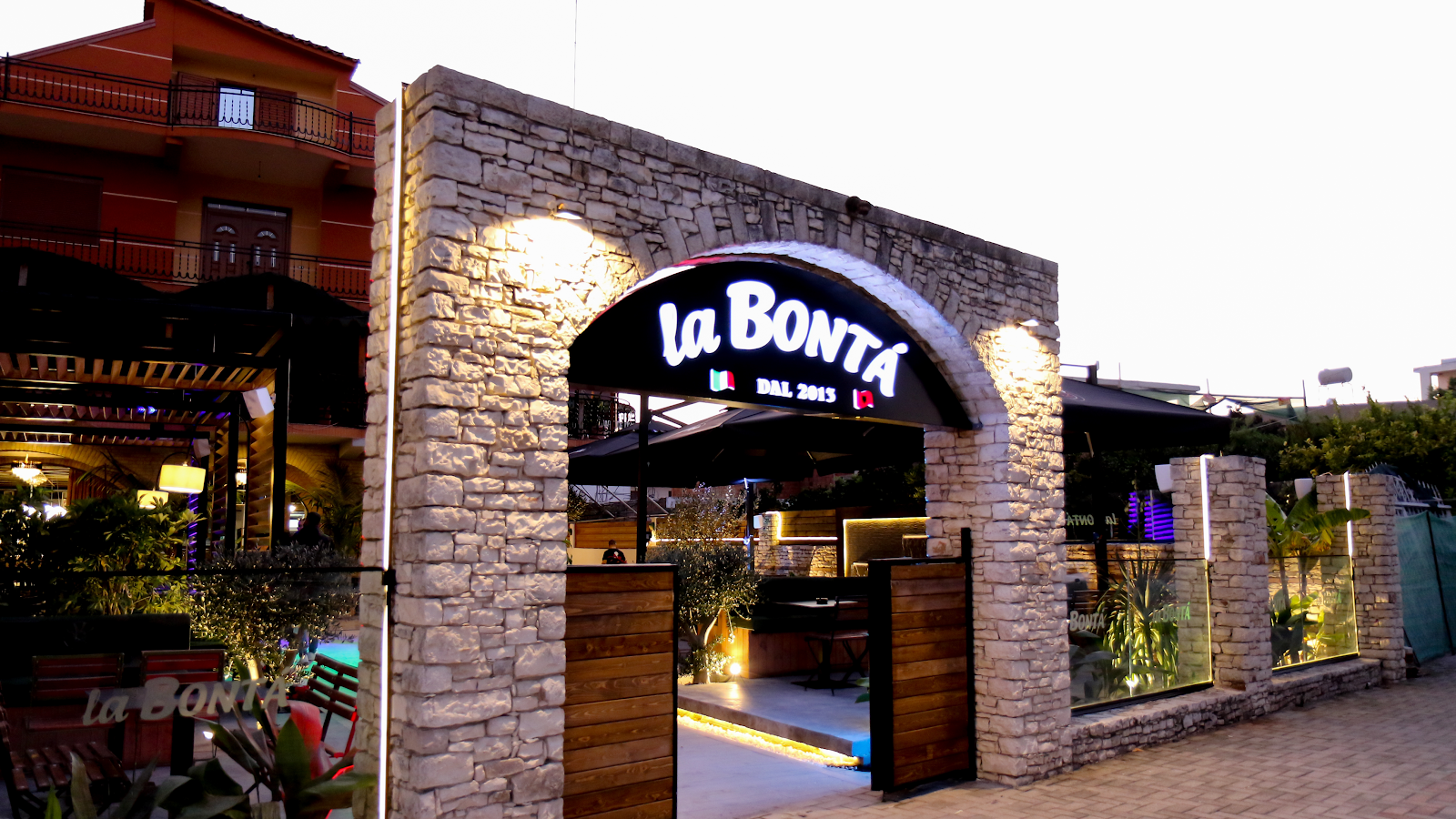 La Bontà Ristorante Pizzeria
