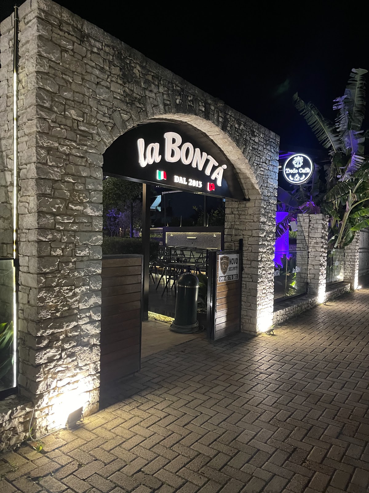 La Bontà Ristorante Pizzeria
