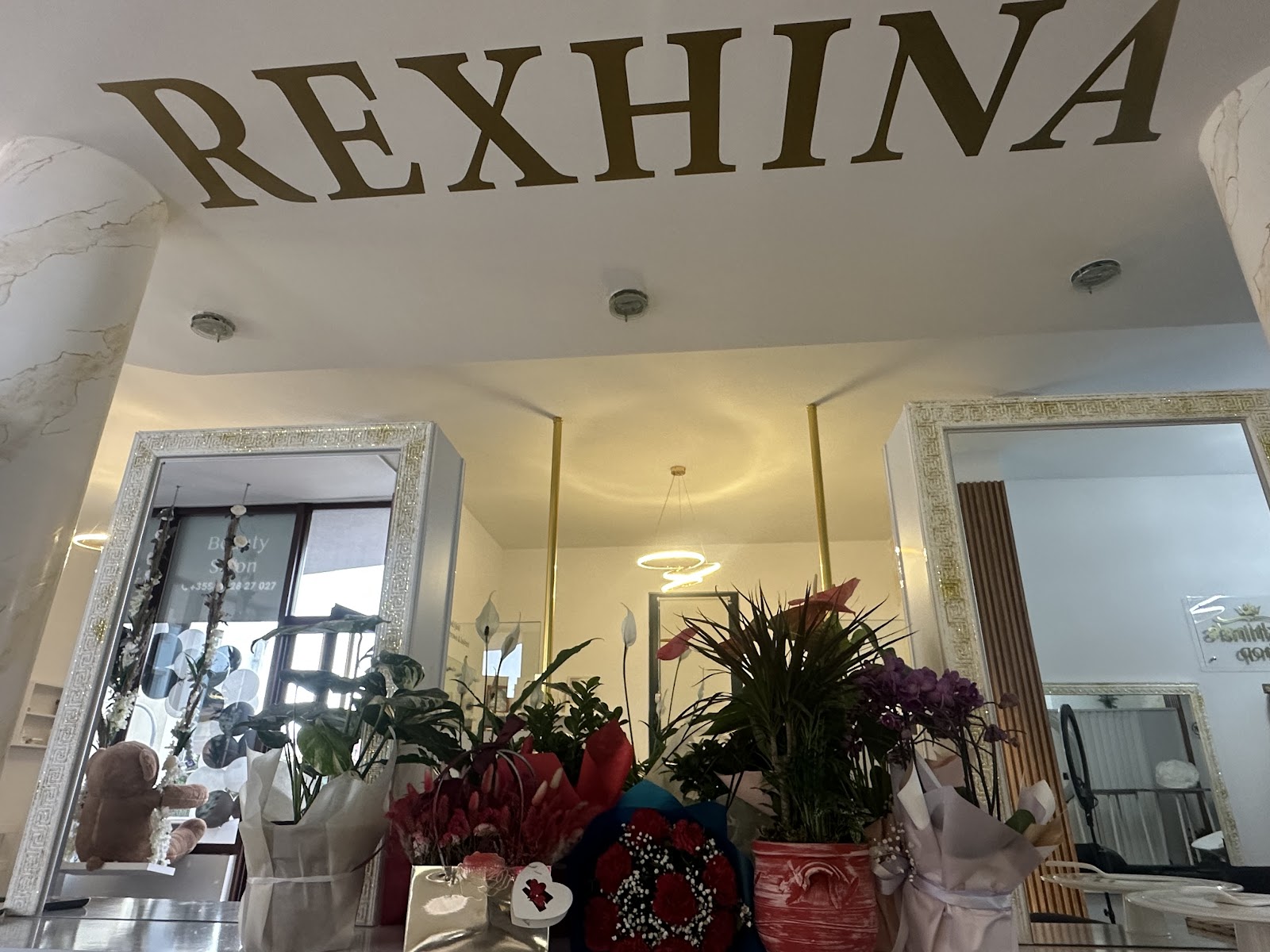 Rexhina Beauty Salon