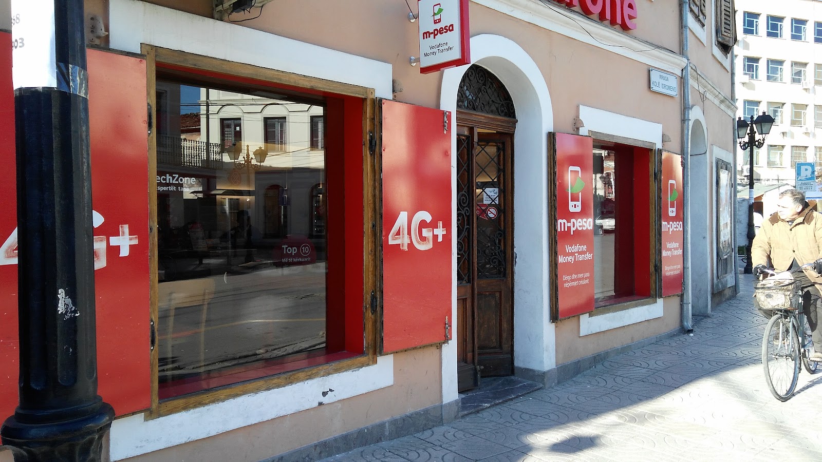 Vodafone 1