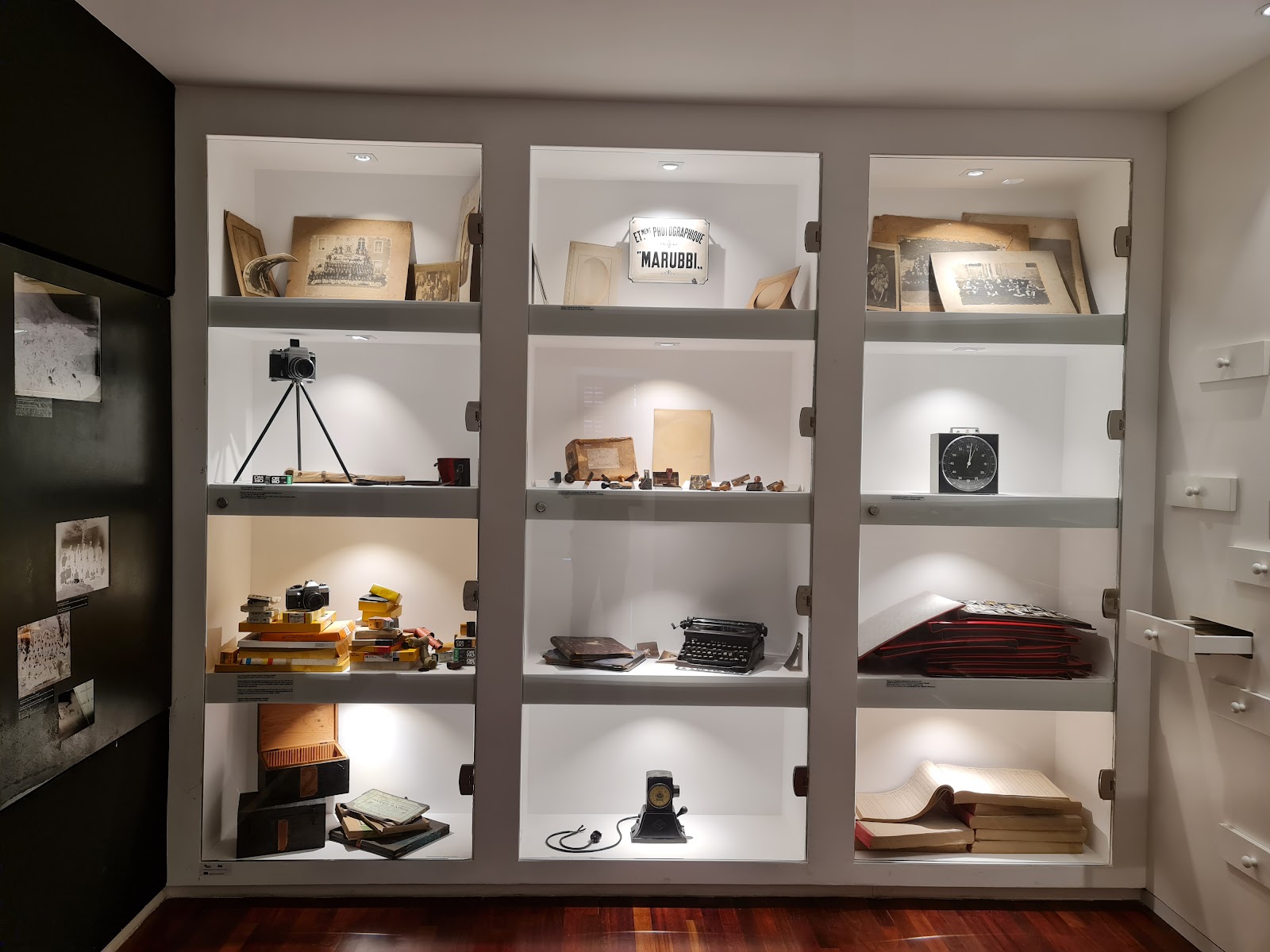 Muzeu Kombëtar i Fotografisë "Marubi".