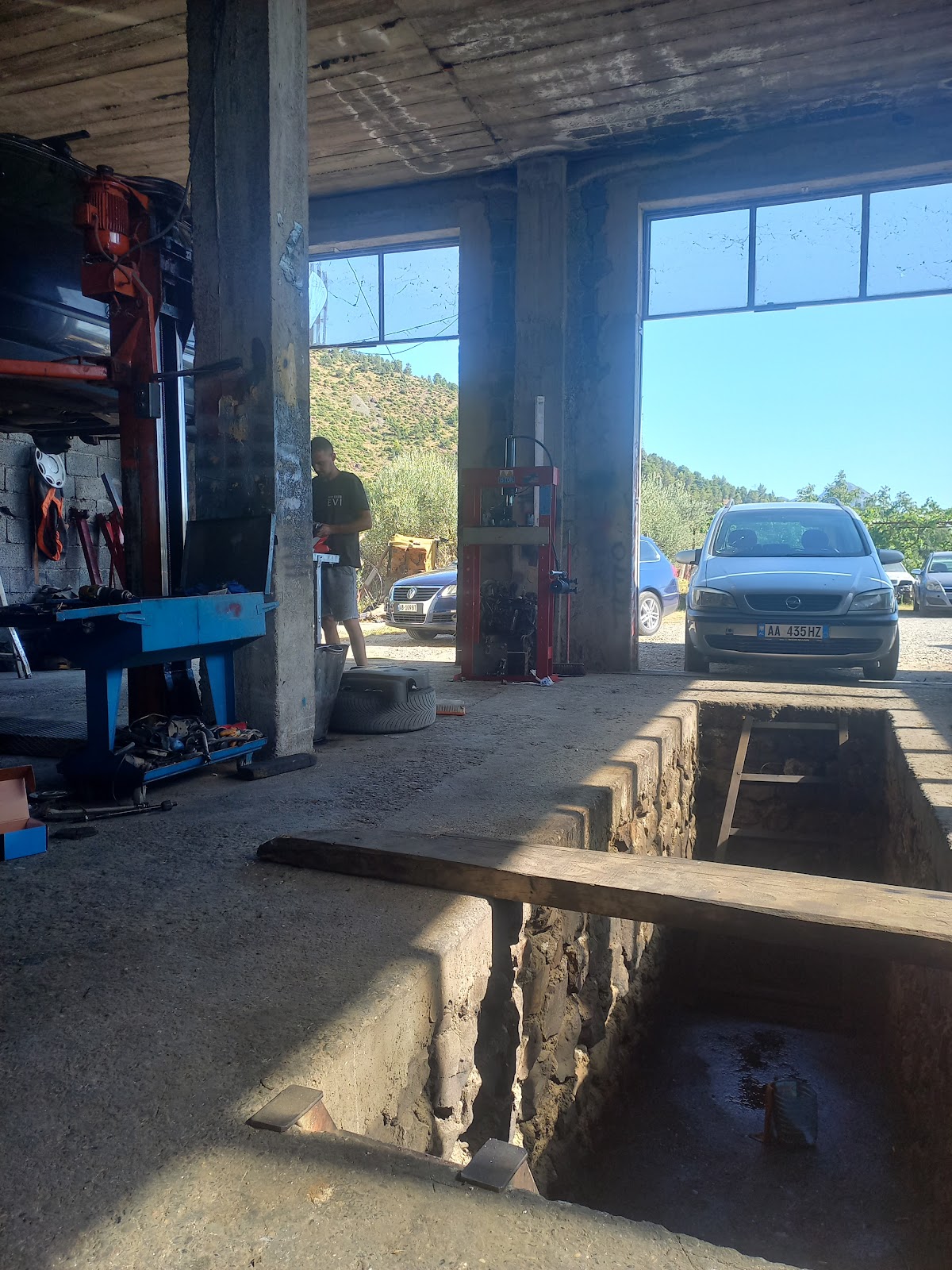 Auto Servis Evi