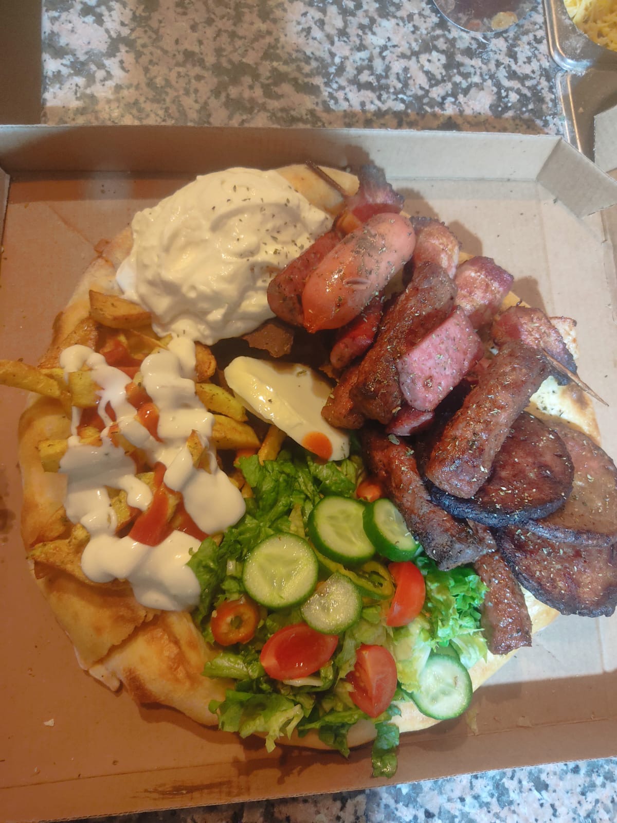 PIZZA HOUSE