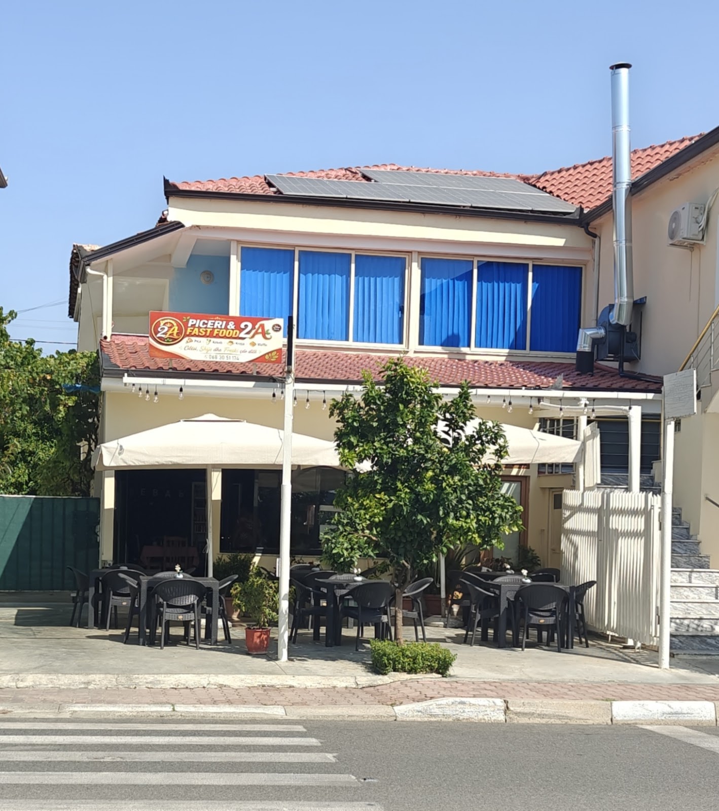 Fast food piceri 2A-të halal