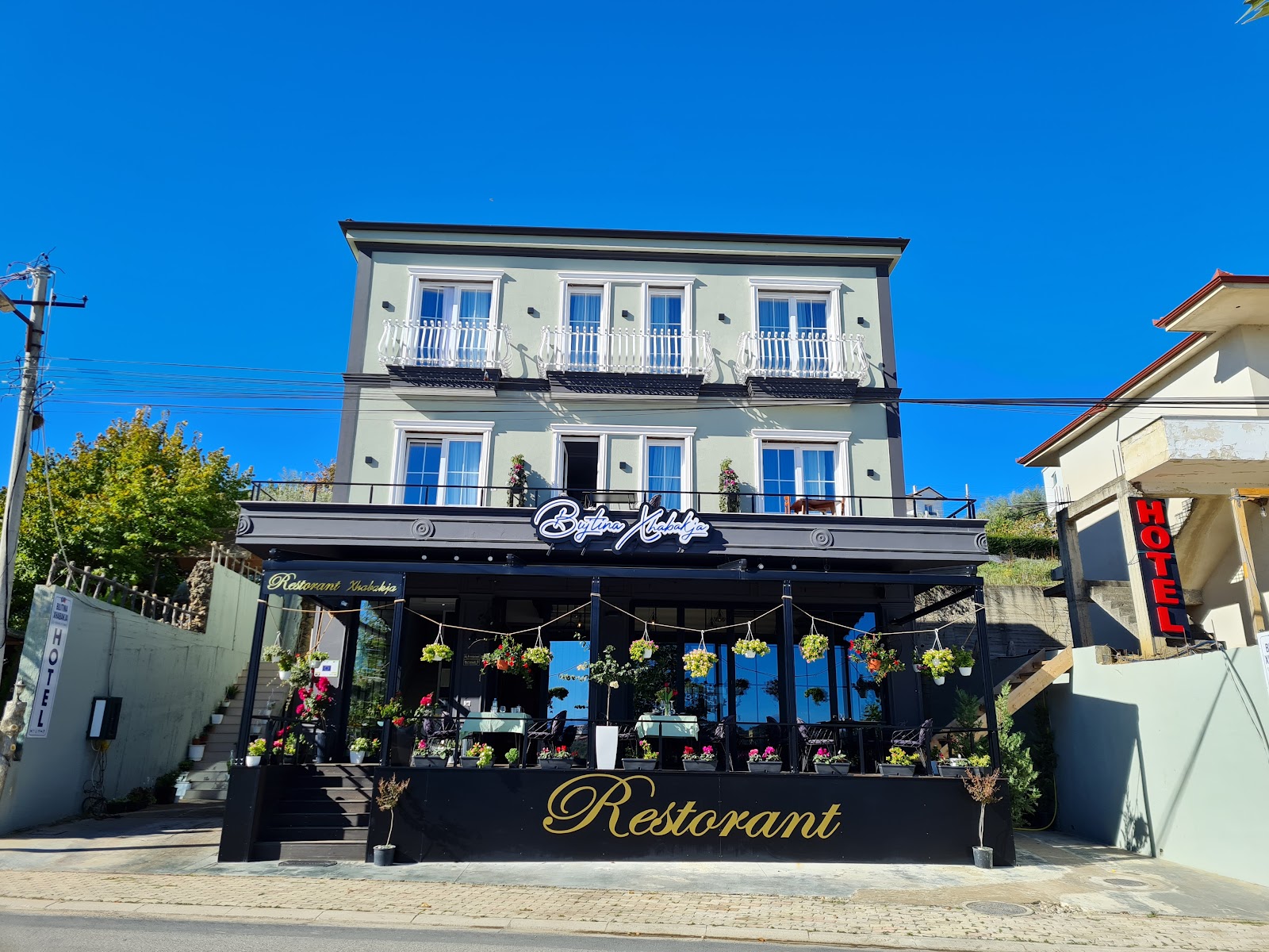 Bujtina Xhabakja Hotel Restaurant