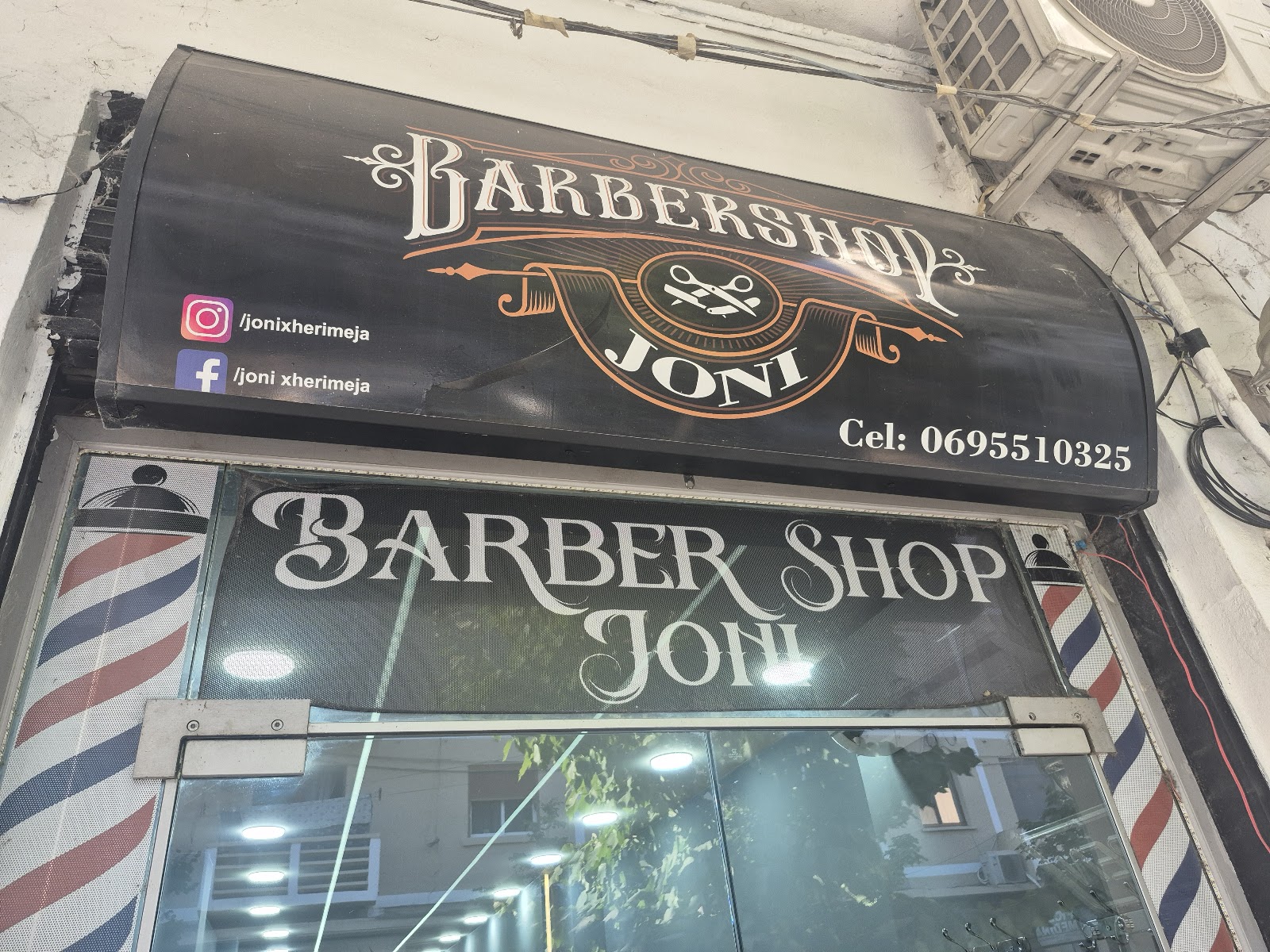 Barber Berat Joni