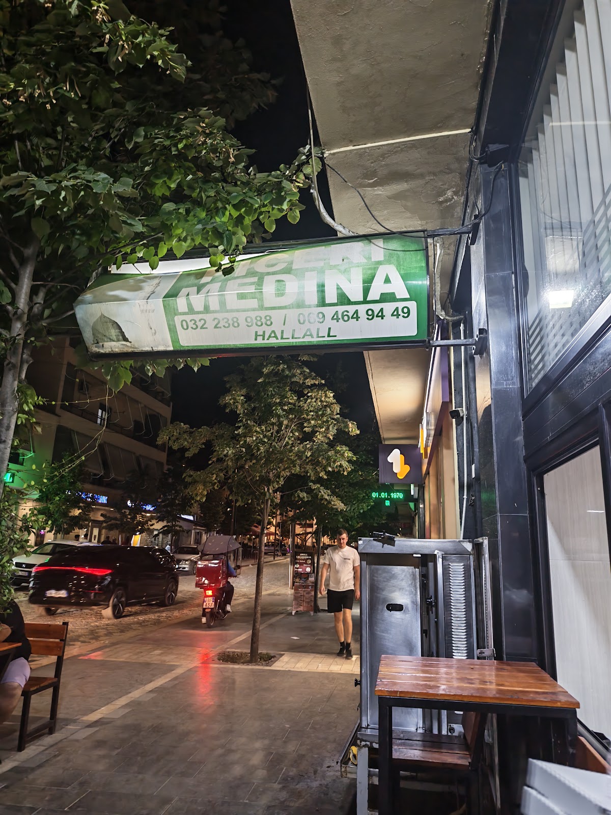 Medina Pizza Halal