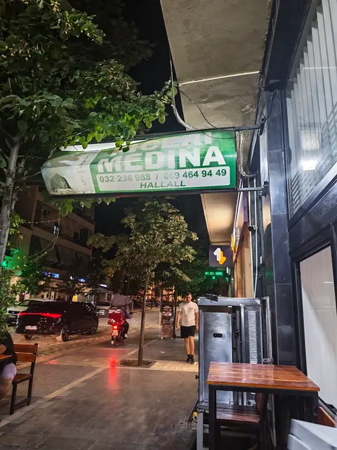 Medina Pizza Halal