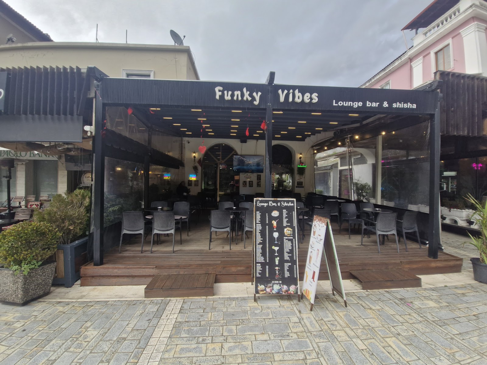 Funky Vibes - Lounge Bar&Shisha