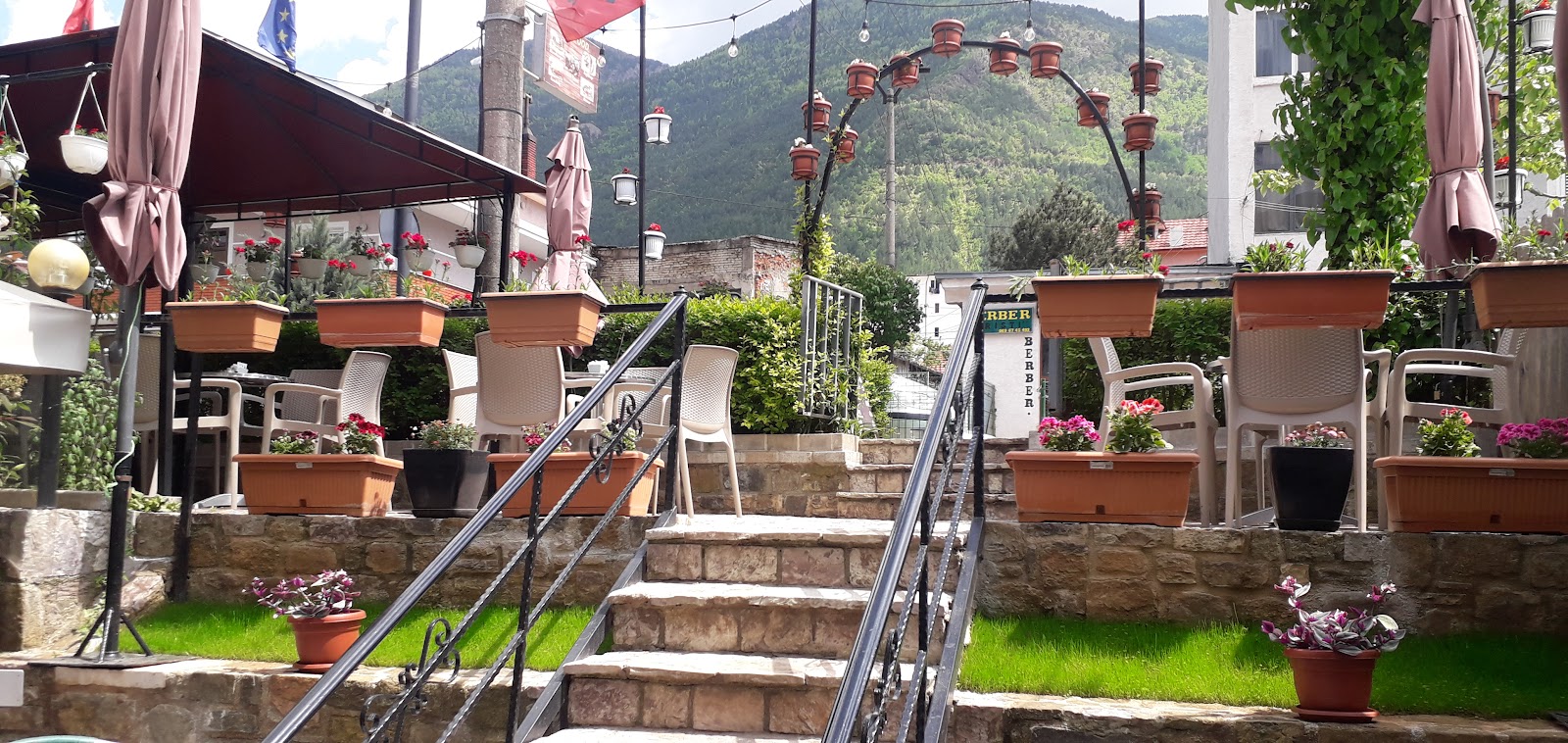 Kafja e Rremës, Fast-Food