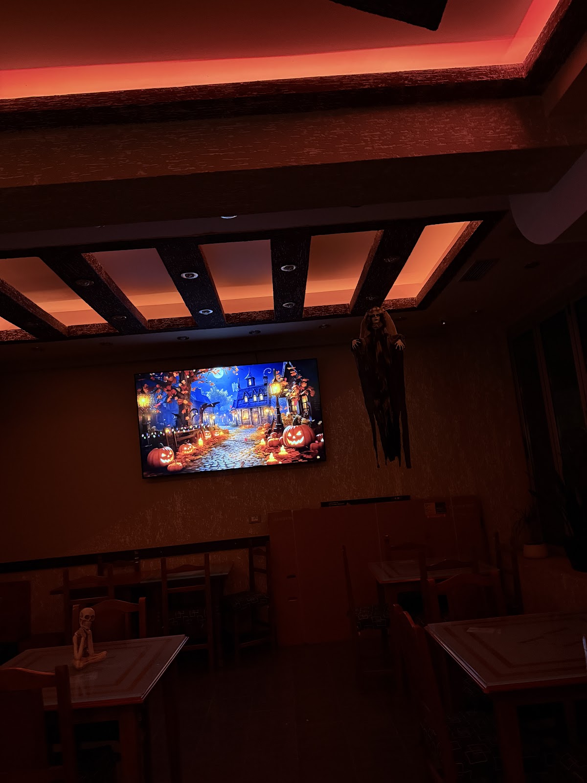 Bar Stafasani