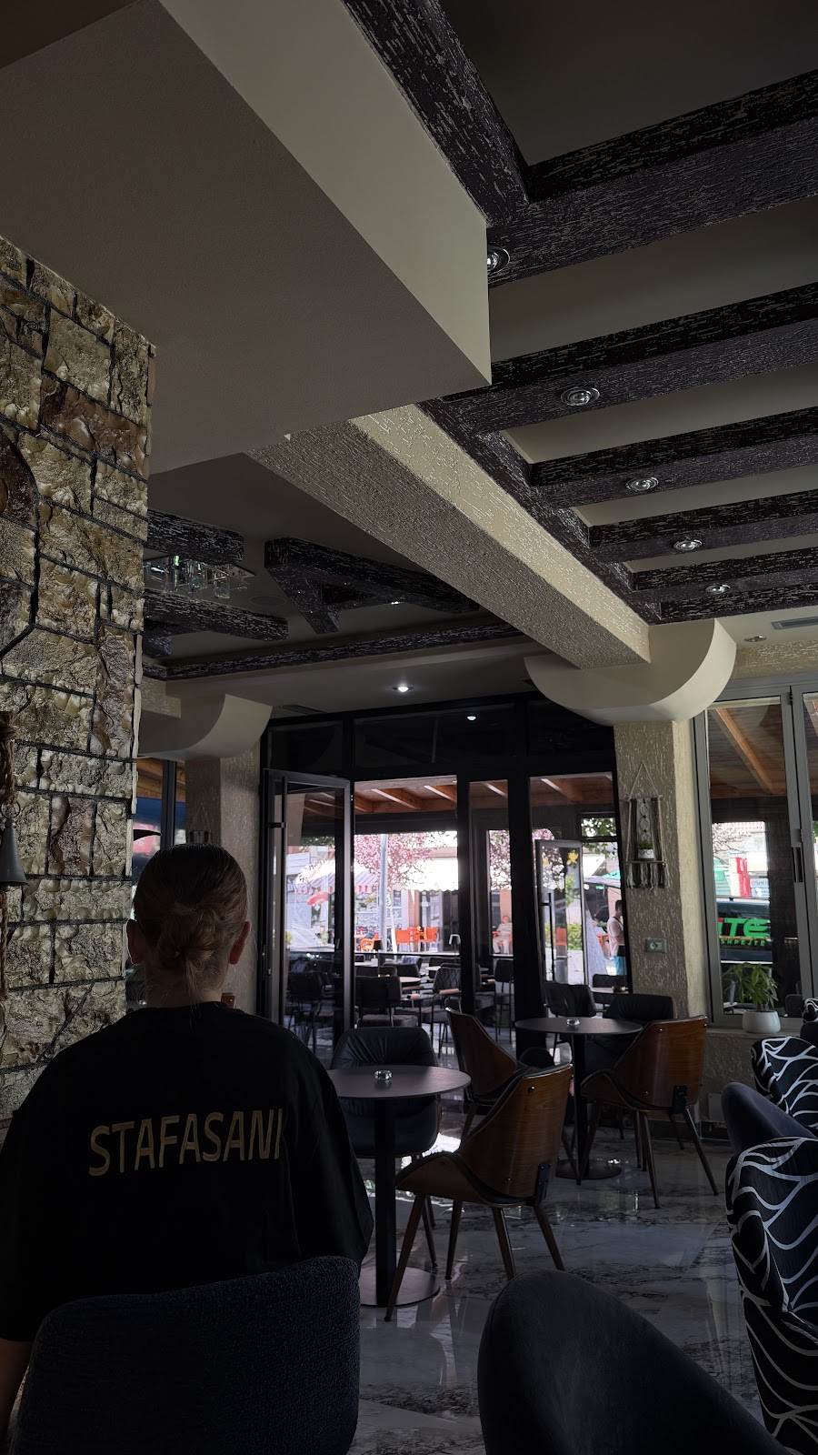 Bar Stafasani