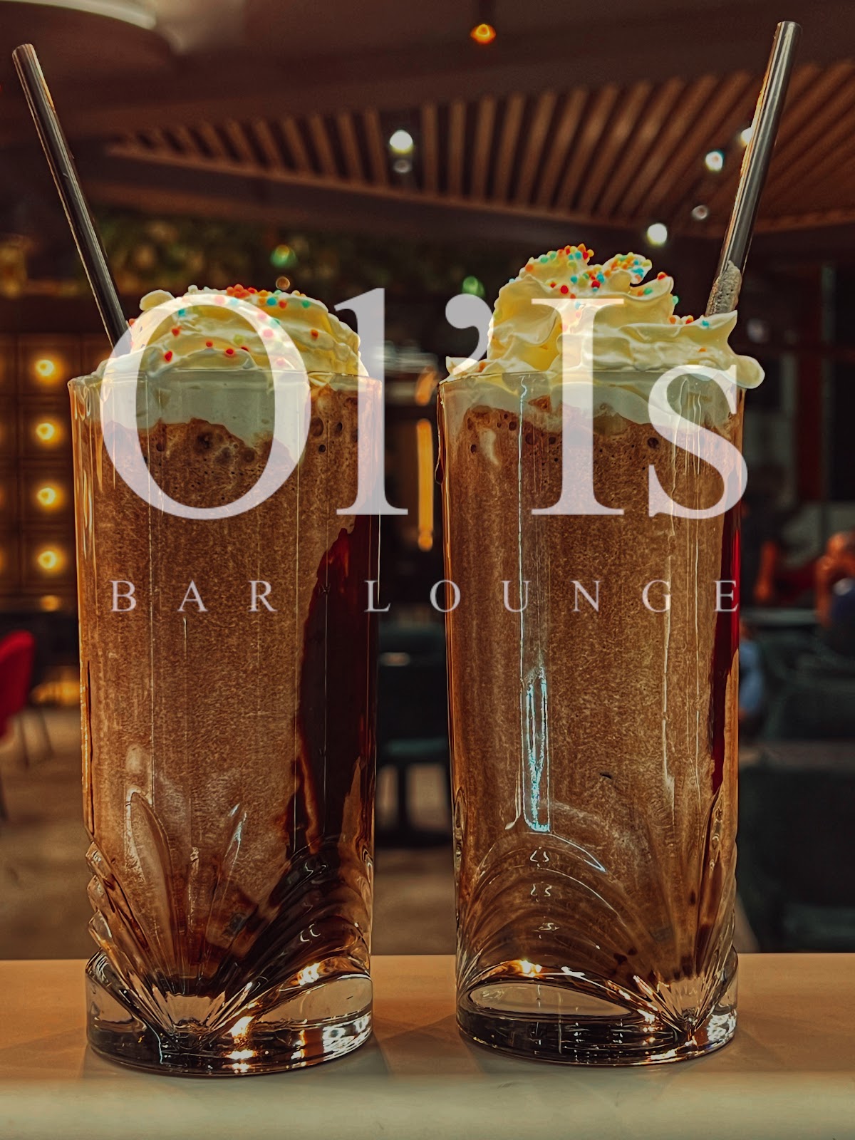 OL’IS Bar-Lounge