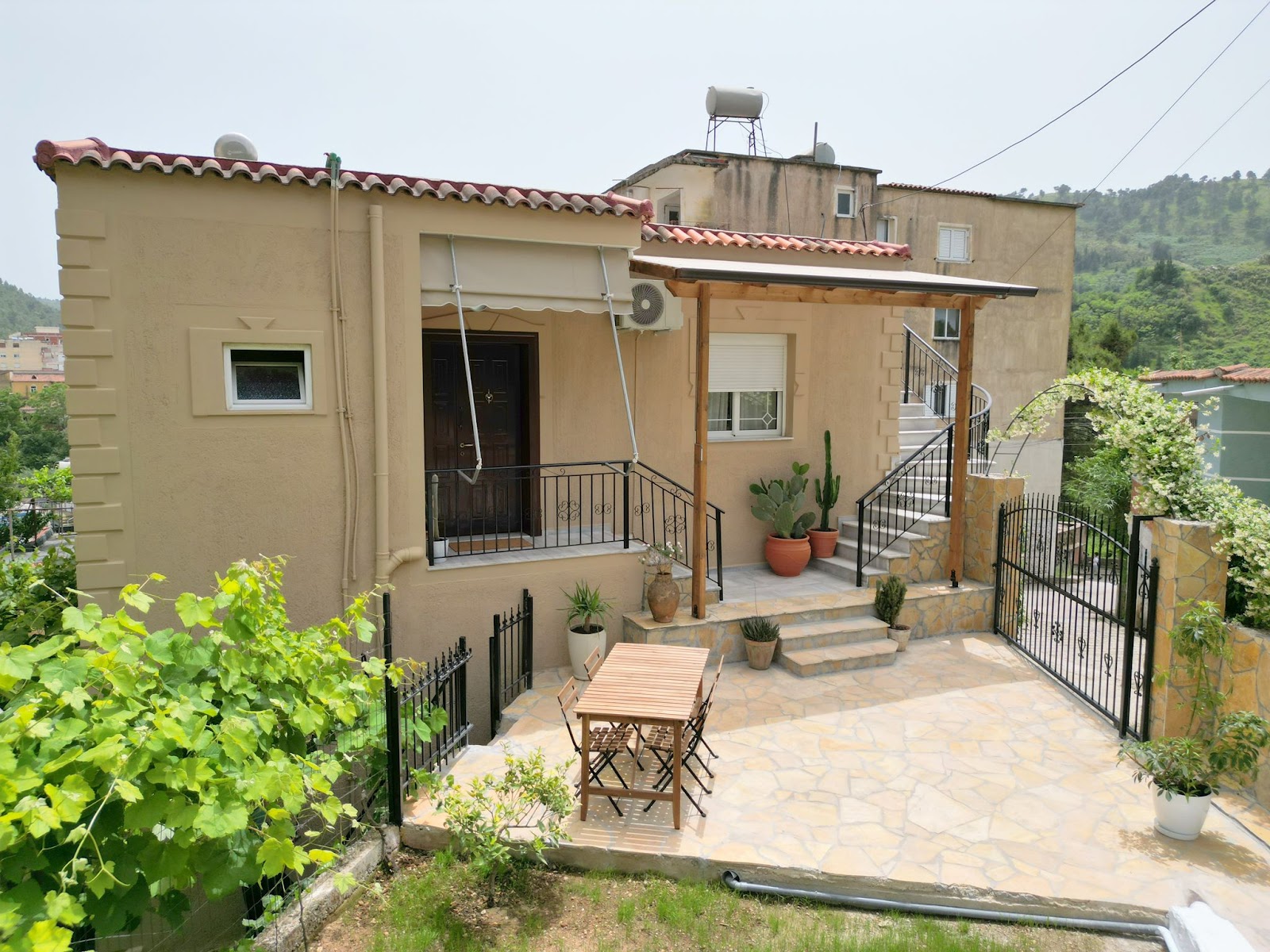 Jasmine Sol Retreat