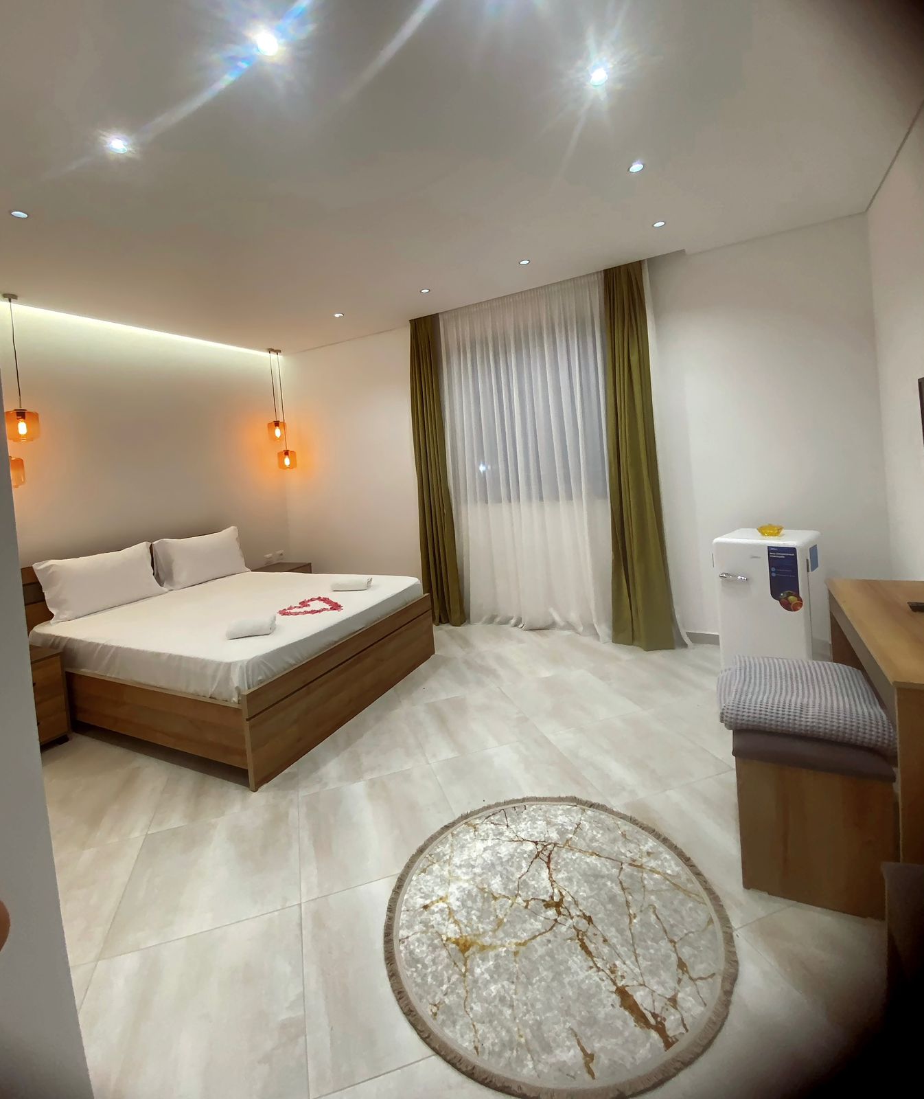 Lori Gardenia Hotel