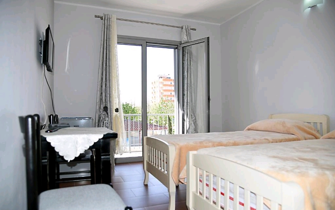 H&A Guest House Divjake